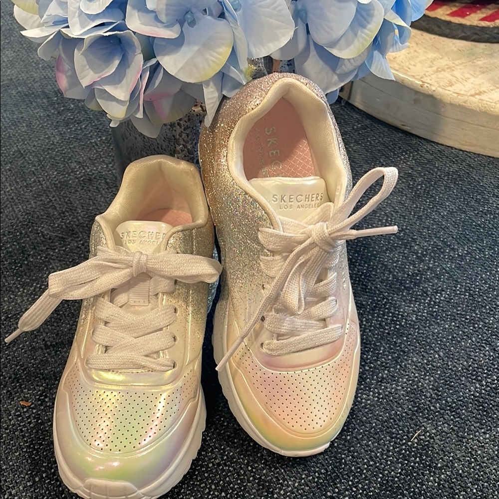 Skechers Iridescent Sneakers